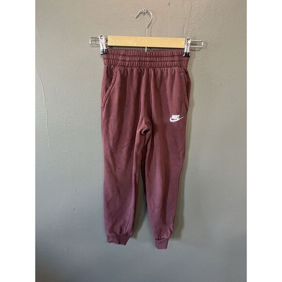 Nike Sportswear Youth Boys Red Jogger Sweatpants Size Small - Picture 1 of 3